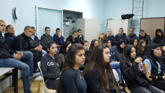   جمعية يافا في حملة توعية لطلاب المدارس لحثهم على المشاركة في يوم الاحسان والصدقات 